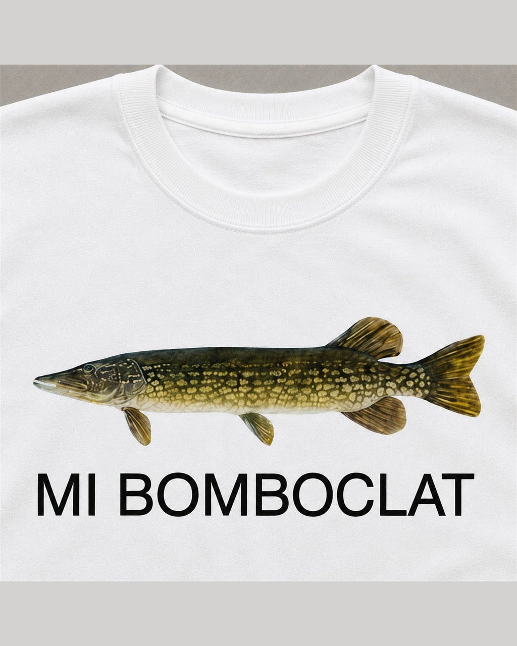 Close-up of the screen printed MI BOMBOCLAT graphic on heavyweight cotton