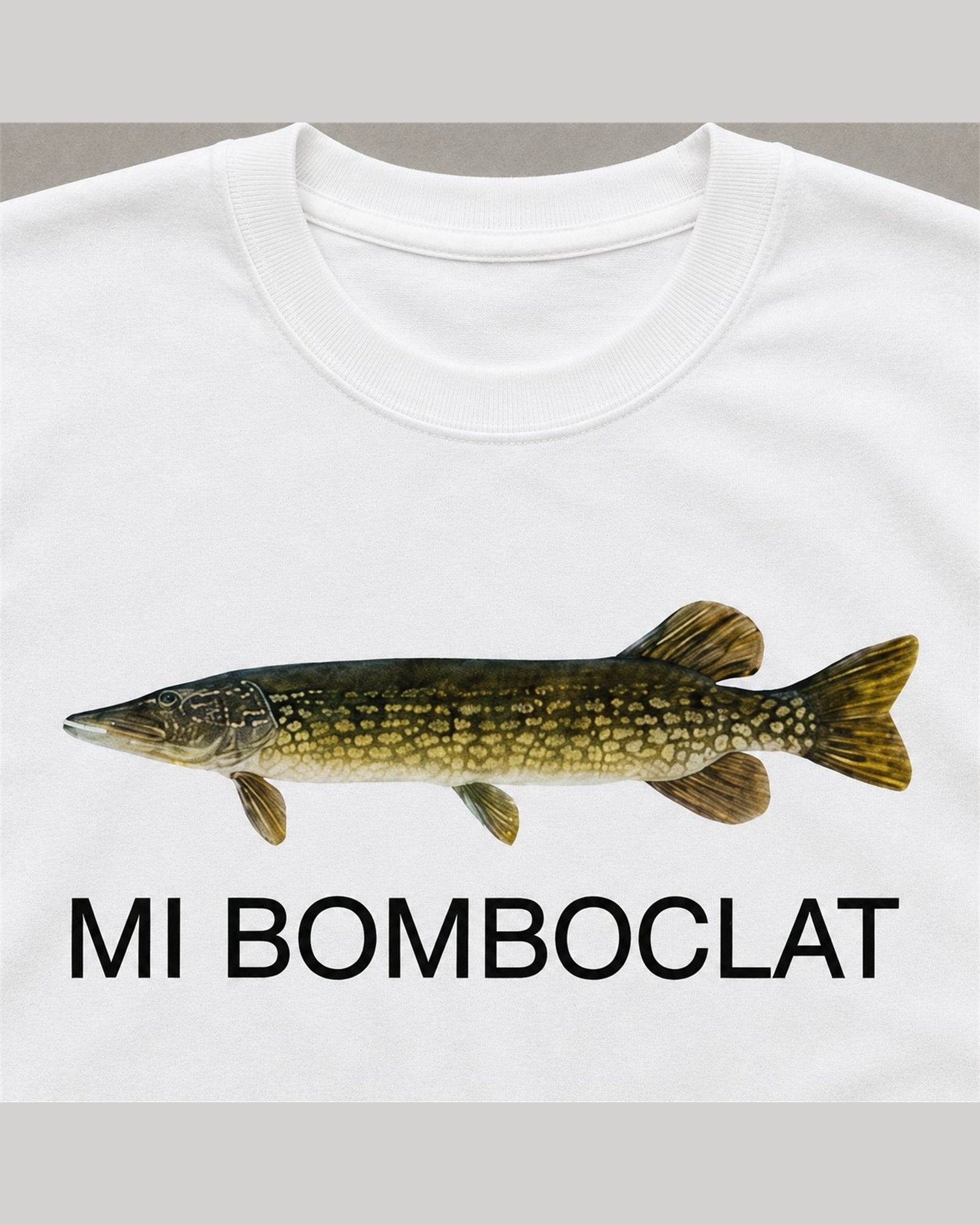 Close-up of the screen printed MI BOMBOCLAT graphic on heavyweight cotton